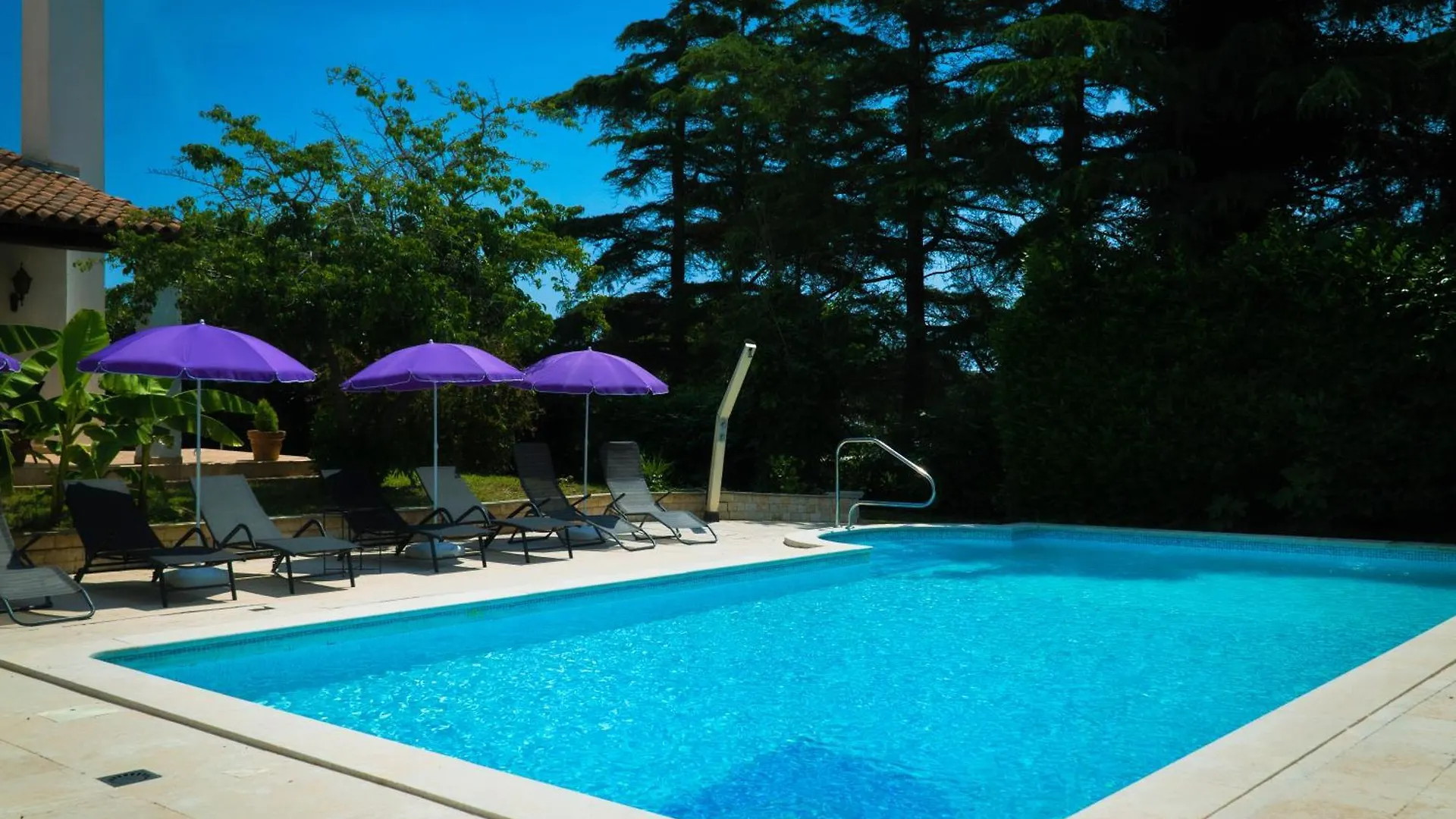 Villa Belvue - Big Pool & Private Parking - 500M Sea Medulin Сasa de vacaciones