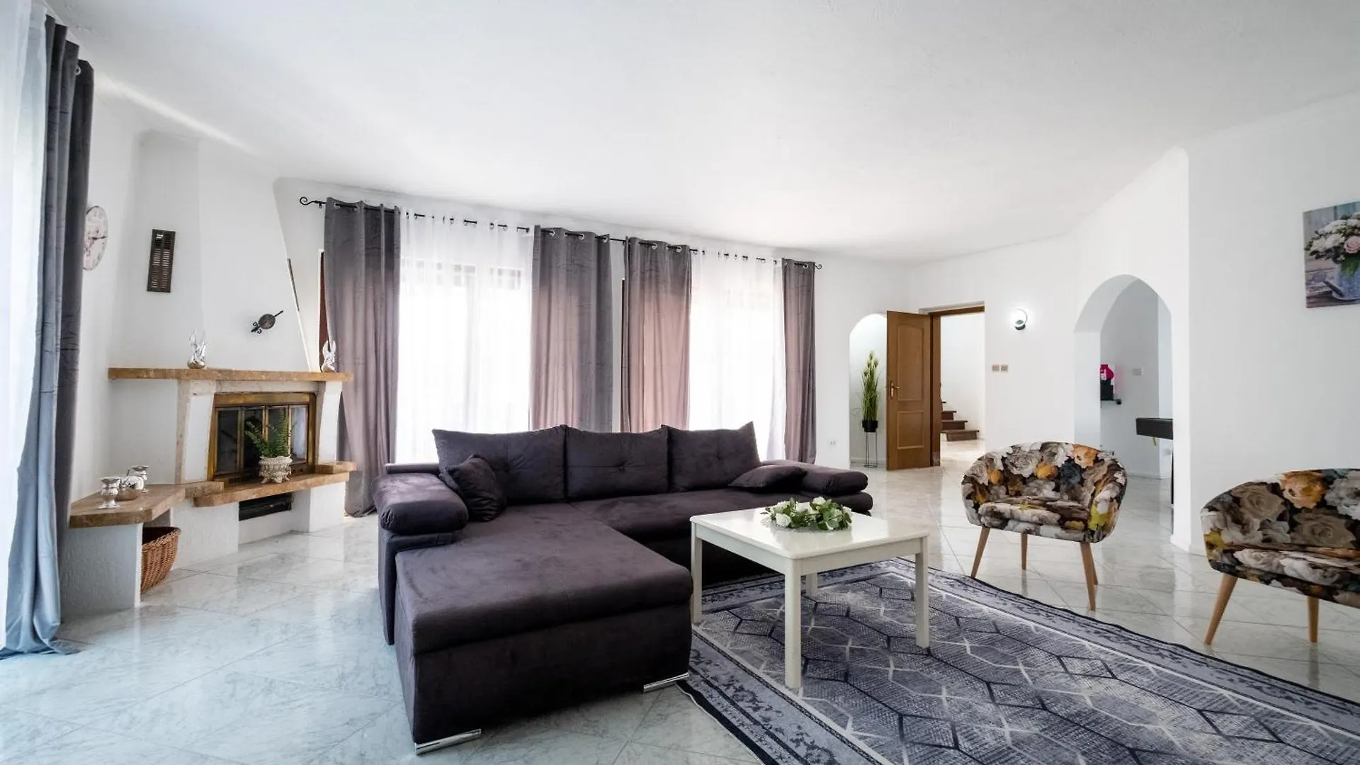 Villa Belvue - Big Pool & Private Parking - 500M Sea Medulin Croacia